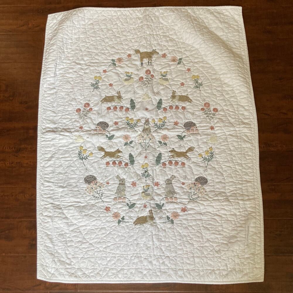 Pottery Barn Kids Toddler Ramona Baby Quilt White Embroidered 46x35in